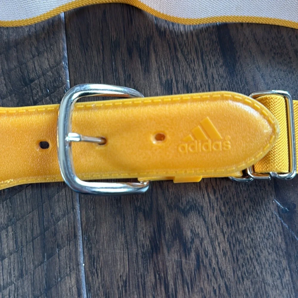 Adidas Adjustable Elastic‎ Youth Baseball Belt 18”-32” Youth Yellow Orange